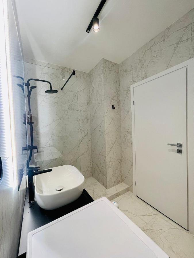 19Th Floor Apartment Cluj-Napoca Extérieur photo